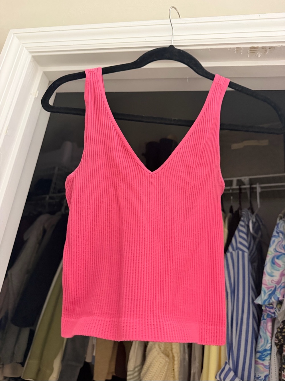 Nikibiki Ribbed V-Neck Tank Top - Bright Pink